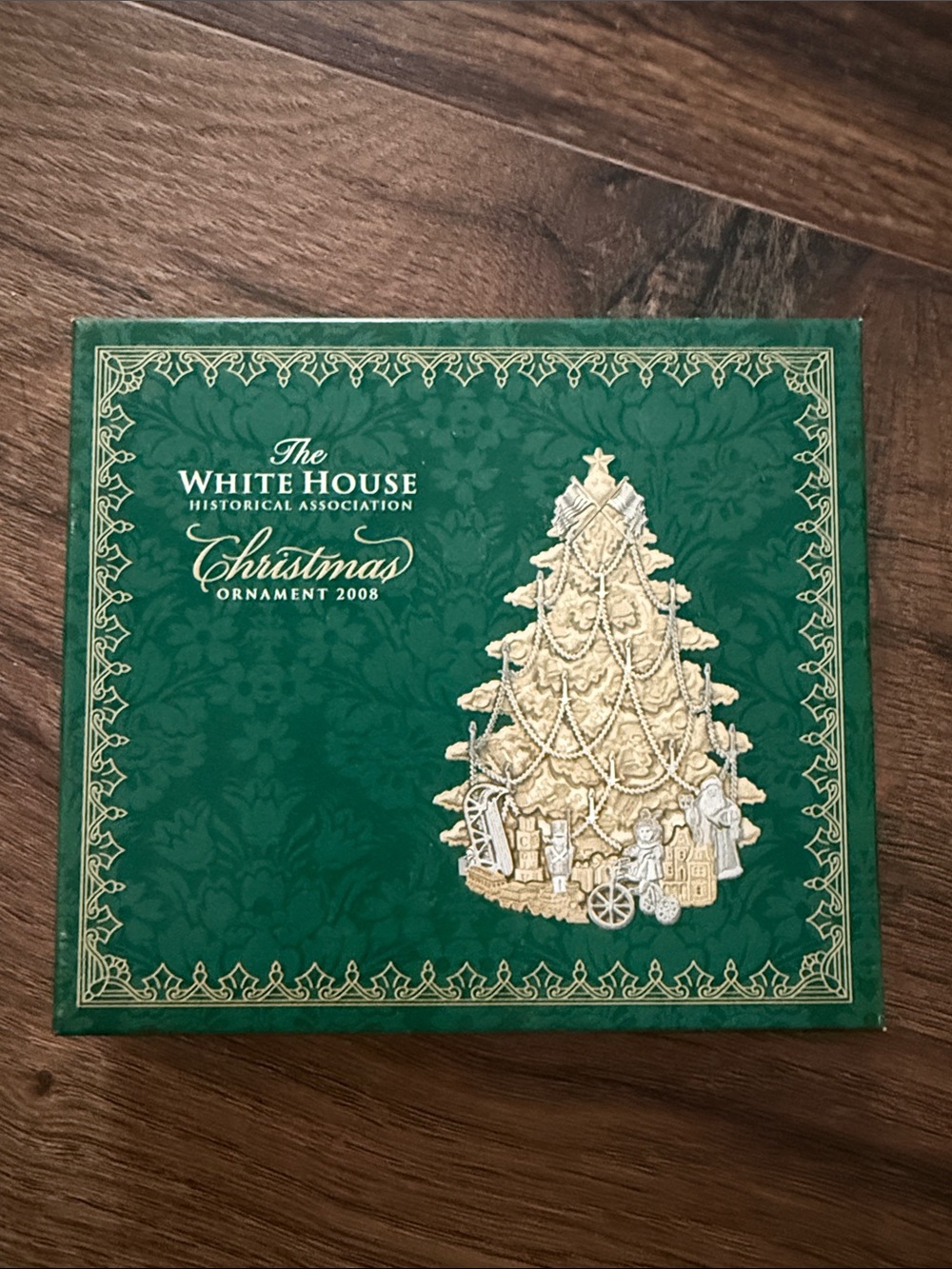 White House Historical Association Christmas Tree Ornament 2008 - Picture 7 of 8